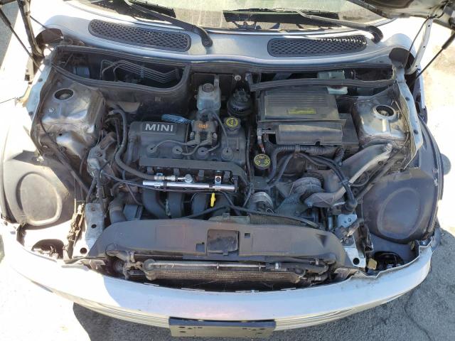 Photo 7 from auction – 2005 MINI COOPER with VIN WMWRF33435TG12219