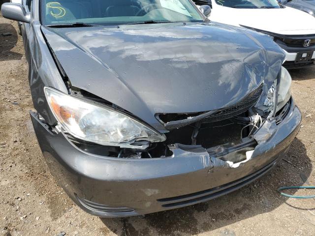 Photo 9 from auction – 2004 TOYOTA CAMRY LE with VIN 4T1BE32K84U911052