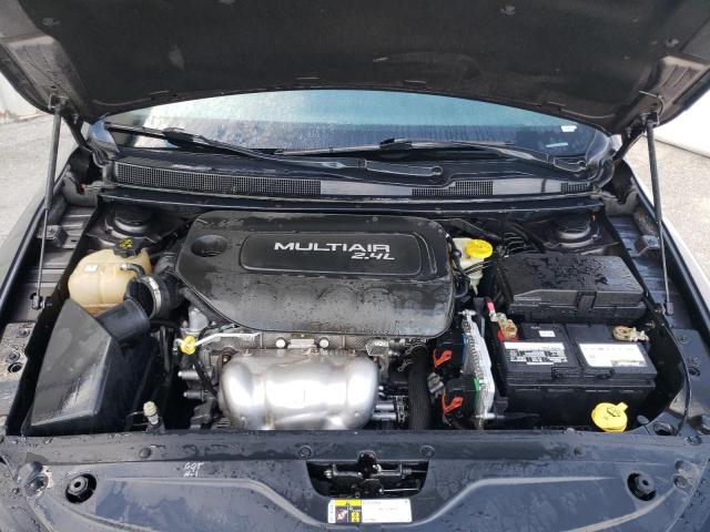 Photo 7 from auction – 2015 CHRYSLER 200 LIMITE with VIN 1C3CCCAB8FN685273