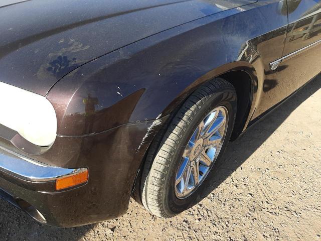 Фото 9 с аукциона – 2005 CHRYSLER 300C с VIN 2C3AA63HX5H142367