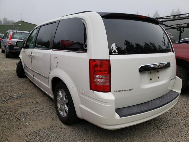 Photo 3 from auction – 2010 CHRYSLER TOWN & COU with VIN 2A4RR5D19AR491599