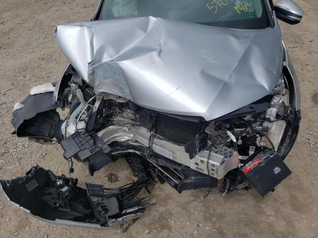Photo 7 from auction – 2017 TOYOTA HIGHLANDER with VIN 5TDKZRFH4HS187591