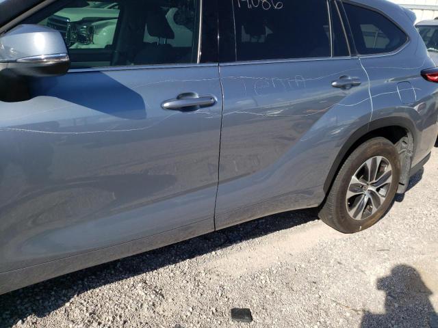 Photo 9 from auction – 2021 TOYOTA HIGHLANDER with VIN 5TDHZRAHXMS051655
