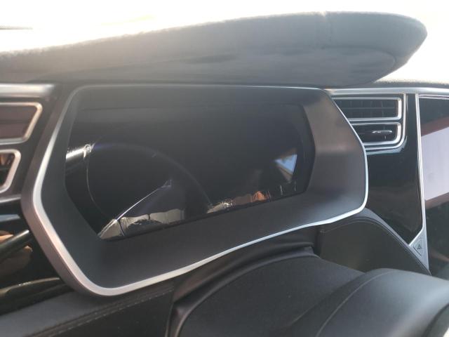 Photo 8 from auction – 2015 TESLA MODEL S with VIN 5YJSA1E19FF110732