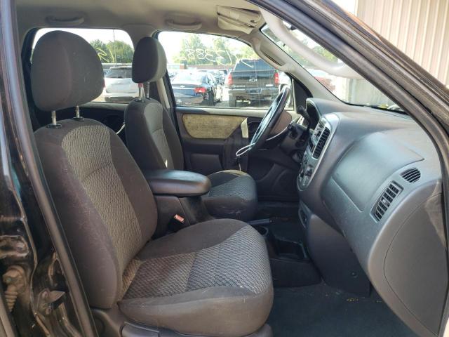 Photo 5 from auction – 2004 FORD ESCAPE XLT with VIN 1FMYU93194DA08608