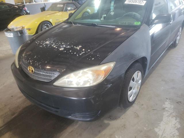 Photo 9 from auction – 2002 TOYOTA CAMRY with VIN 4T1BE32K22U556070