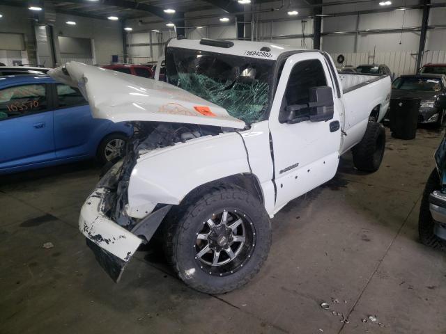 Photo 2 from auction – 2005 CHEVROLET SILVERADO with VIN 1GCHK29UX5E205673