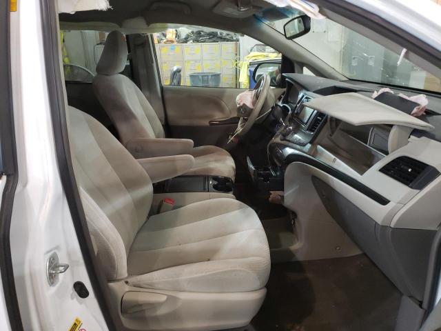 Photo 5 from auction – 2014 TOYOTA SIENNA LE with VIN 5TDKK3DC7ES487288