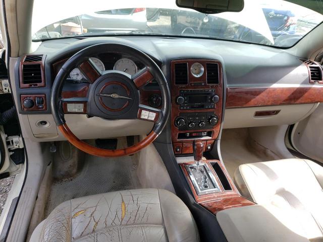 Photo 9 from auction – 2005 CHRYSLER 300C with VIN 2C3AA63H95H631987