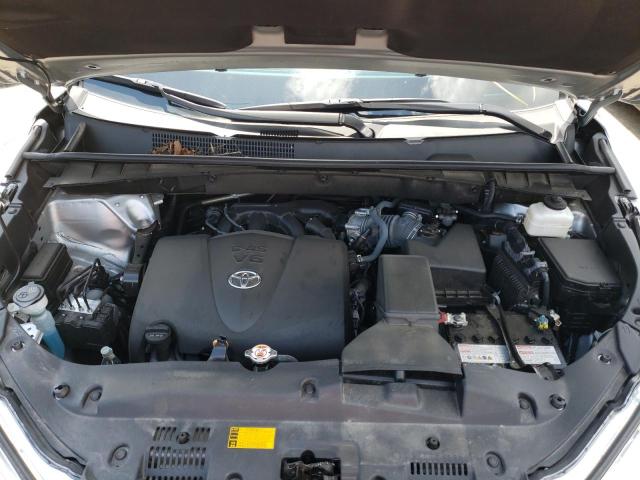 Photo 7 from auction – 2019 TOYOTA HIGHLANDER with VIN 5TDJZRFH2KS947424