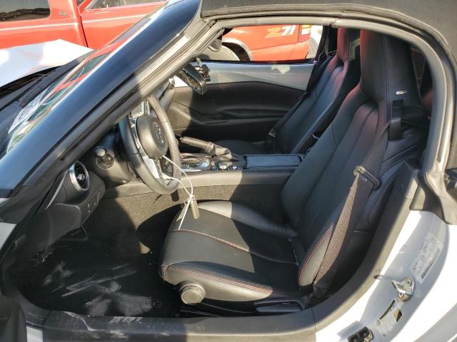 Photo 5 from auction – 2018 MAZDA MX-5 MIATA with VIN JM1NDAD71J0200300