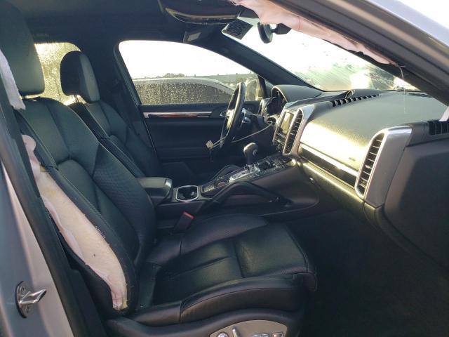 Photo 5 from auction – 2016 PORSCHE CAYENNE with VIN WP1AA2A23GKA37909
