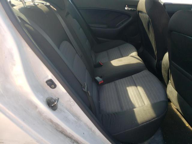 Foto 6 de la subasta – 2016 KIA FORTE EX con VIN KNAFX4A89G5523545
