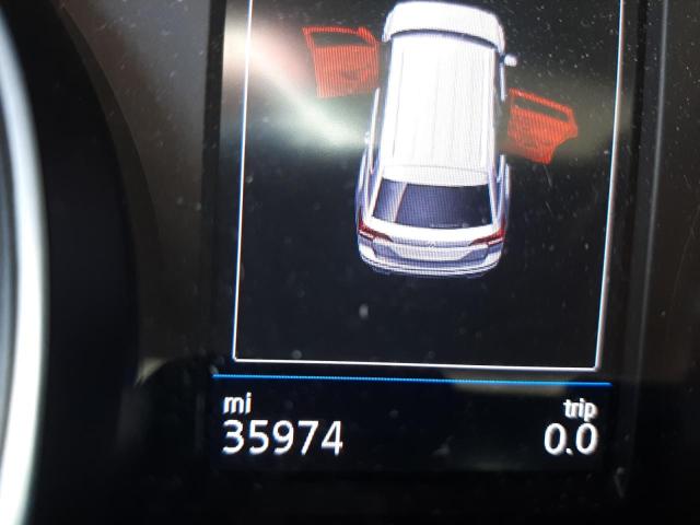 Photo 8 from auction – 2019 VOLKSWAGEN ATLAS with VIN 1V2UR2CA4KC594096