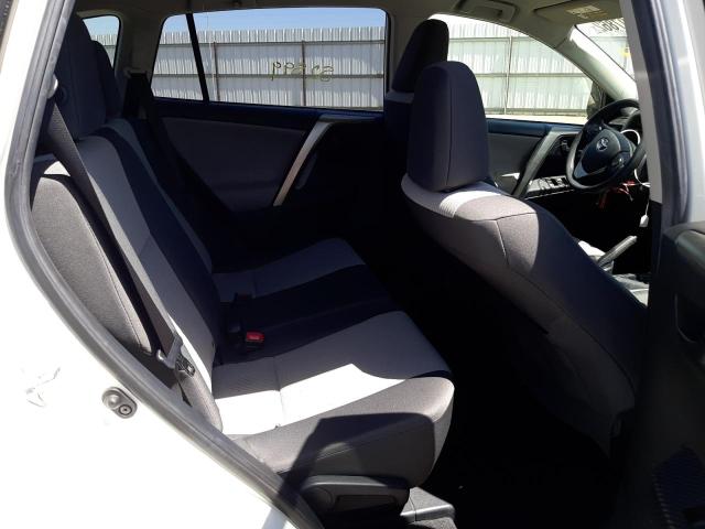 Photo 6 from auction – 2015 TOYOTA RAV4 LE with VIN JTMZFREV2FJ054935