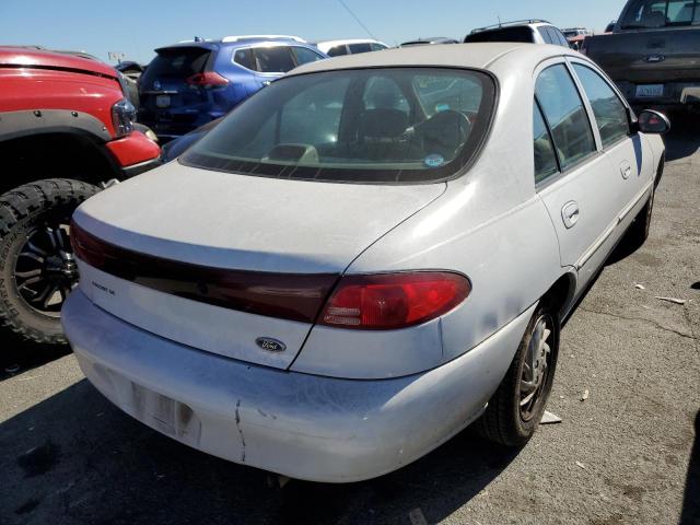 Photo 4 from auction – 1999 FORD ESCORT SE with VIN 1FAFP13P1XW270579