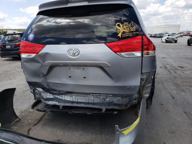 Photo 9 from auction – 2011 TOYOTA SIENNA XLE with VIN 5TDYK3DC6BS149922