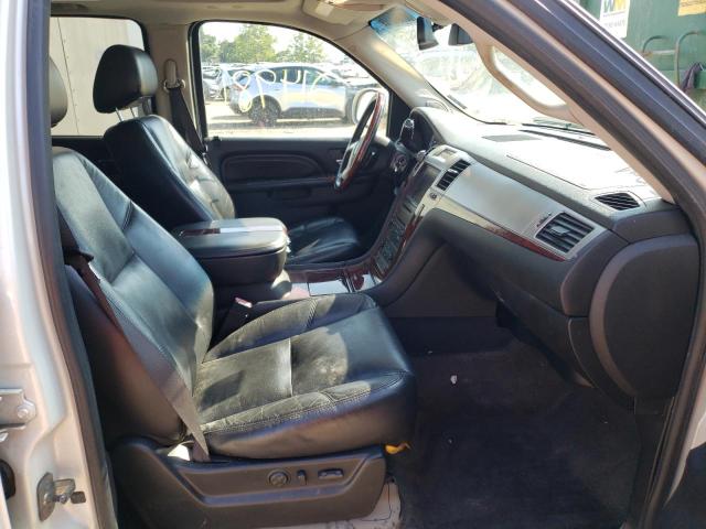 Photo 5 from auction – 2010 CADILLAC ESCALADE L with VIN 1GYUKBEF5AR159964