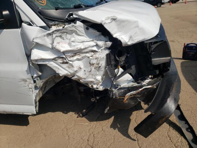 Photo 9 from auction – 2017 CHEVROLET EXPRESS G2 with VIN 1GCWGAFF8H1243777