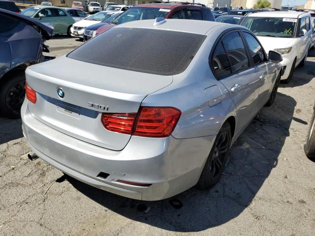 Foto 4 de la subasta – 2015 BMW 320 I con VIN WBA3B1G53FNT04396