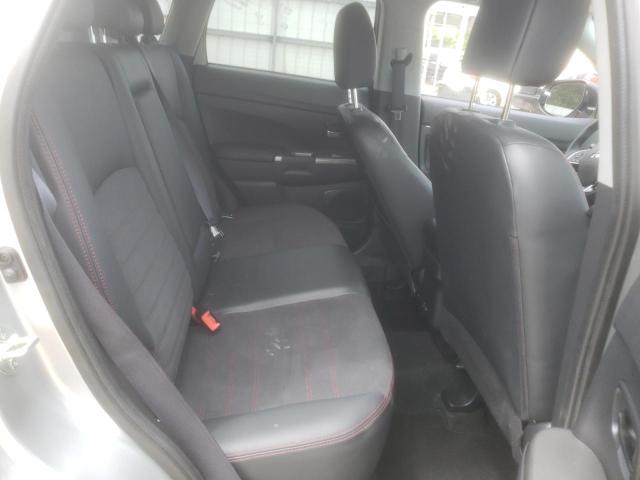 Photo 6 from auction – 2022 MITSUBISHI OUTLANDER with VIN JA4ARUAU4NU008681