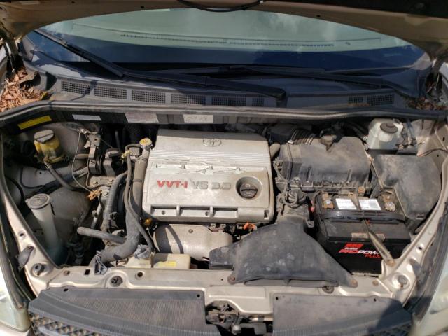Photo 7 from auction – 2004 TOYOTA SIENNA XLE with VIN 5TDBA22C04S014377