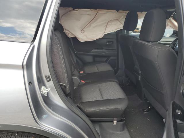 Photo 6 from auction – 2018 MITSUBISHI OUTLANDER with VIN JA4AD3A30JZ033901