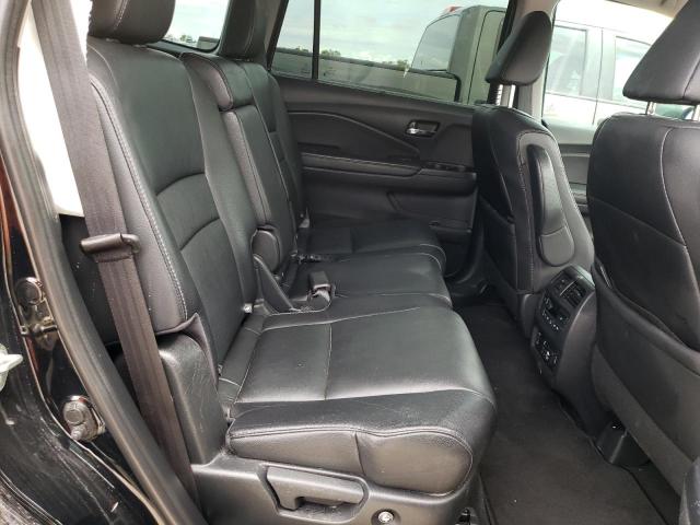 Photo 6 from auction – 2019 HONDA PILOT TOUR with VIN 5FNYF5H9XKB030337