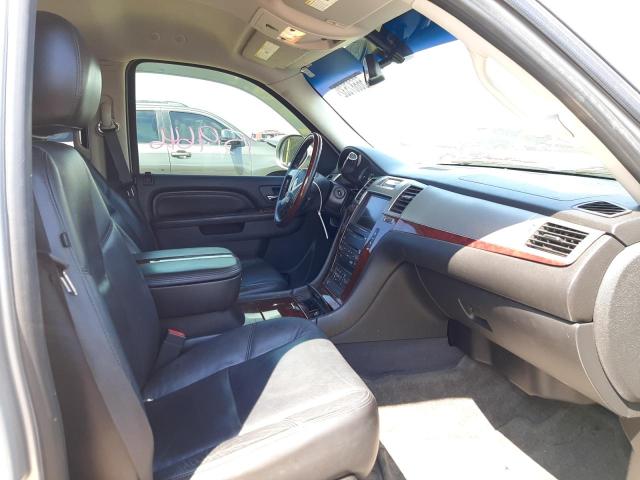 Photo 5 from auction – 2010 CADILLAC ESCALADE with VIN 1GYUKAEF3AR136659