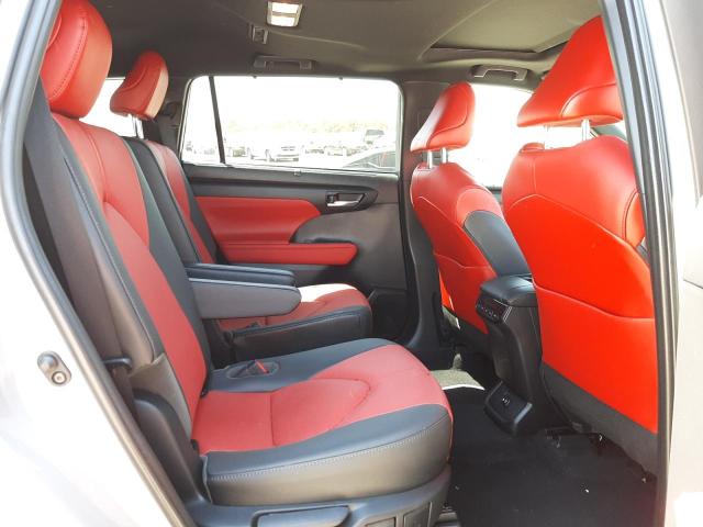 Photo 6 from auction – 2021 TOYOTA HIGHLANDER with VIN 5TDJZRAH3MS046895