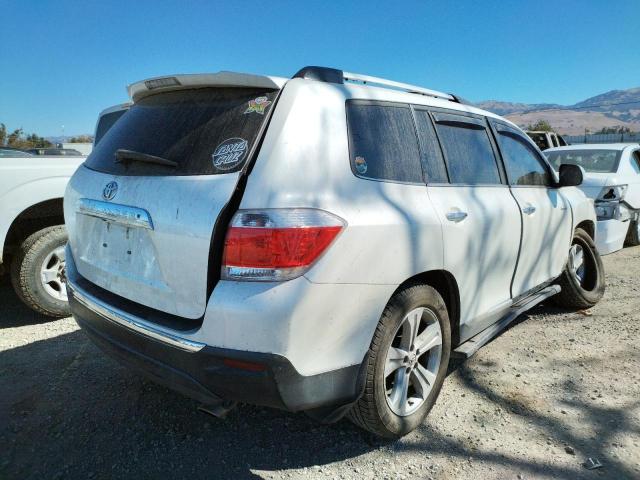 Photo 4 from auction – 2013 TOYOTA HIGHLANDER with VIN 5TDYK3EH0DS091447