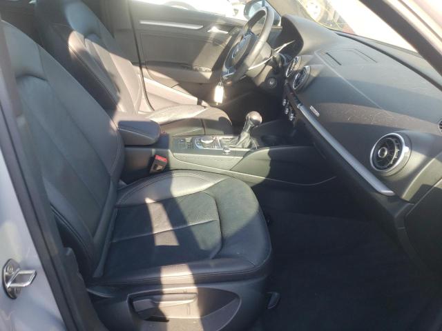 Photo 5 from auction – 2015 AUDI S3 PREMIUM with VIN WAUBFGFF3F1112836