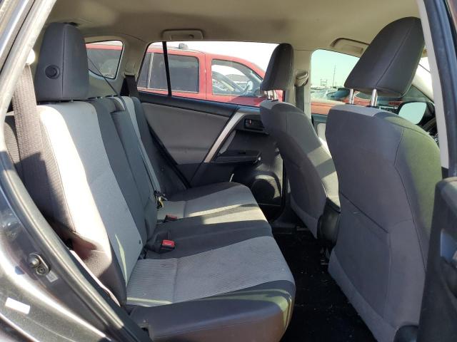 Photo 6 from auction – 2015 TOYOTA RAV4 LE with VIN JTMBFREVXFD125931
