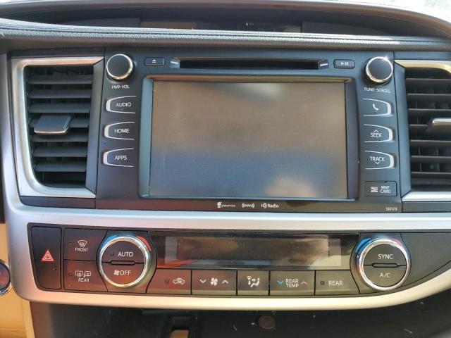 Photo 9 from auction – 2018 TOYOTA HIGHLANDER with VIN 5TDJGRFH6JS041765
