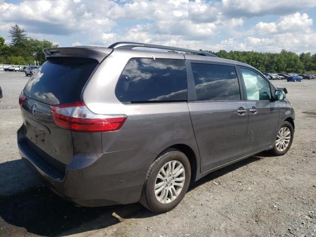 Photo 4 from auction – 2017 TOYOTA SIENNA XLE with VIN 5TDYZ3DC0HS866336
