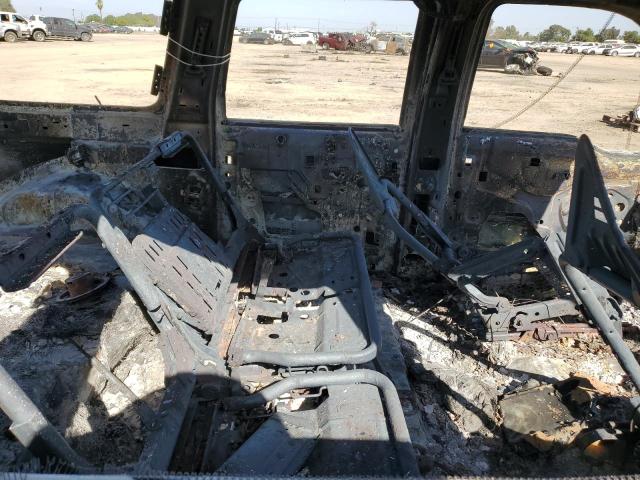 Photo 6 from auction – 2000 FORD EXCURSION with VIN 1FMNU42S0YEA13549