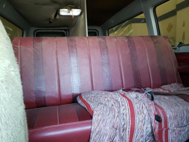 Photo 6 from auction – 1983 CHEVROLET G20 with VIN 2G8EG25L6D4155042