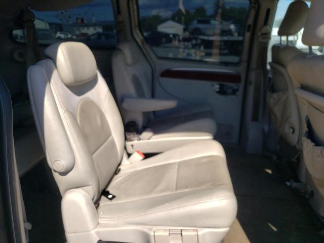 Photo 6 from auction – 2005 CHRYSLER TOWN & COU with VIN 2C8GP64L75R567450