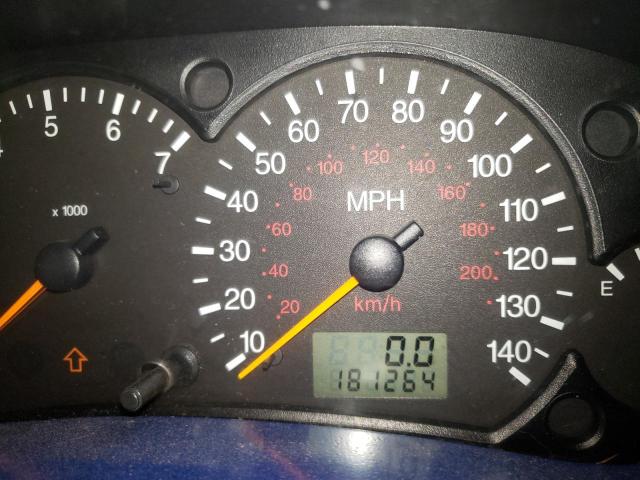 Photo 8 from auction – 2002 FORD FOCUS with VIN 3FAFP31362R232207
