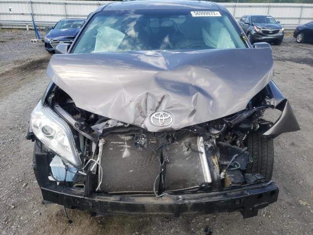 Photo 7 from auction – 2017 TOYOTA SIENNA XLE with VIN 5TDYZ3DC0HS866336