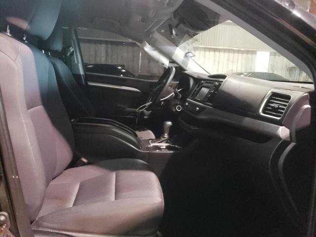 Photo 5 from auction – 2019 TOYOTA HIGHLANDER with VIN 5TDBZRFH0KS980149