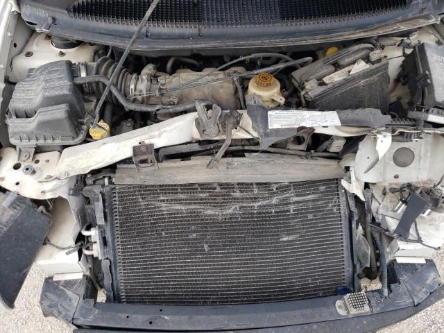 Photo 7 from auction – 2003 CHRYSLER TOWN & COU with VIN 2C8GP74L43R129648