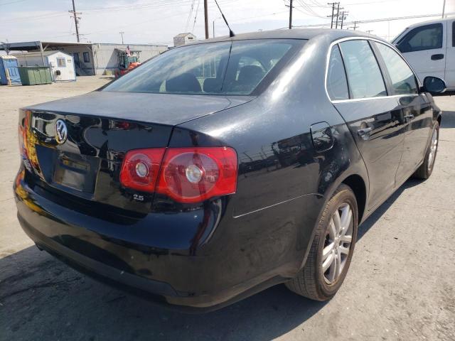 Photo 4 from auction – 2007 VOLKSWAGEN JETTA WOLF with VIN 3VWEG81K37M188694
