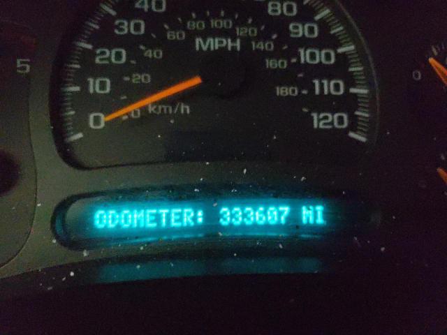 Photo 8 from auction – 2005 GMC SIERRA C25 with VIN 1GTHC23275F877561
