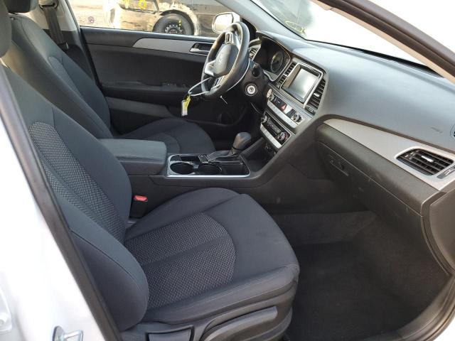 Photo 5 from auction – 2019 HYUNDAI SONATA SE with VIN 5NPE24AF4KH792007