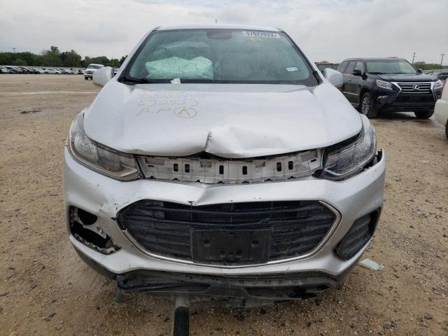 Photo 9 from auction – 2018 CHEVROLET TRAX LS with VIN KL7CJKSB0JB632553
