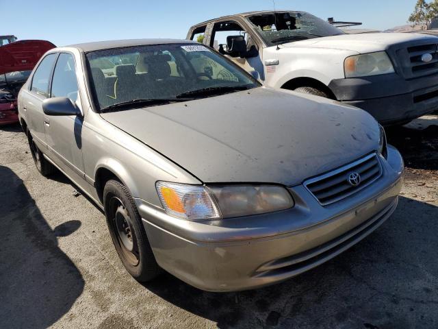 TOYOTA CAMRY CE 2000 with VIN JT2BG22KXY0416592 - Photo from auction