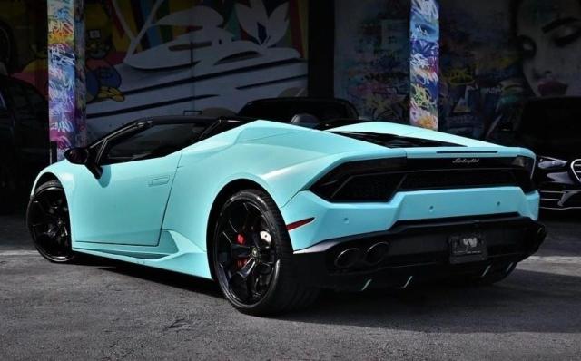 Photo 3 from auction – 2019 LAMBORGHINI HURACAN with VIN ZHWUR2ZF8KLA11804