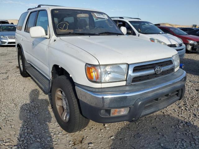 TOYOTA 4RUNNER SR 2000 with VIN JT3GN86RXY0158317 - Photo from auction