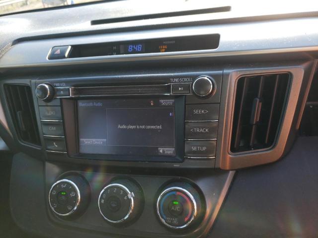 Photo 9 from auction – 2015 TOYOTA RAV4 LE with VIN JTMBFREV3FD127679